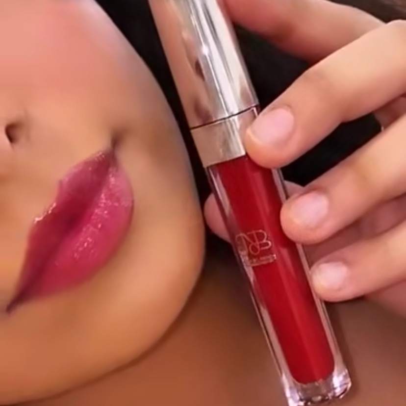 NORA BO AWADH Lip Glosses