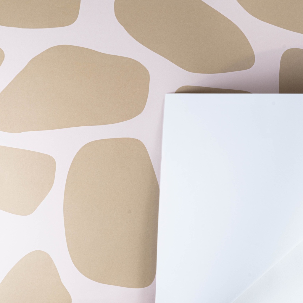 Giraffe Wrap