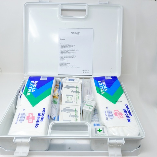 [8836] First Aid Box Adriamed 25'Persons